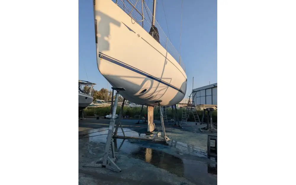 slider 18 Jeanneau Sun Odyssey 49 DS