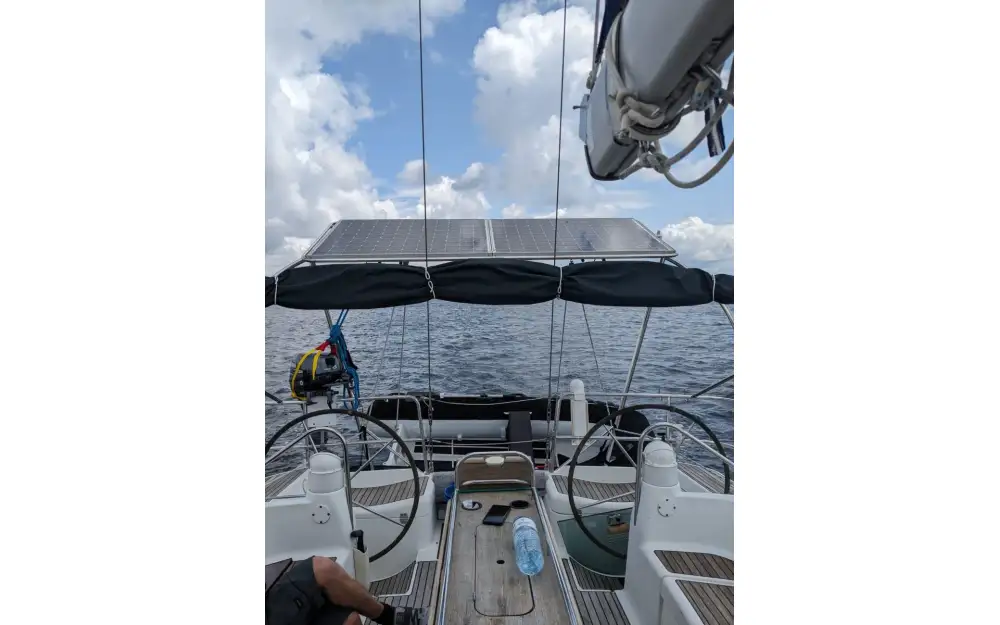 slider 2 Jeanneau Sun Odyssey 49 DS