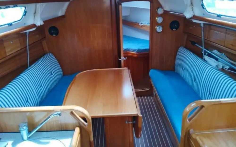 slider 2 Bavaria  30 Cruiser