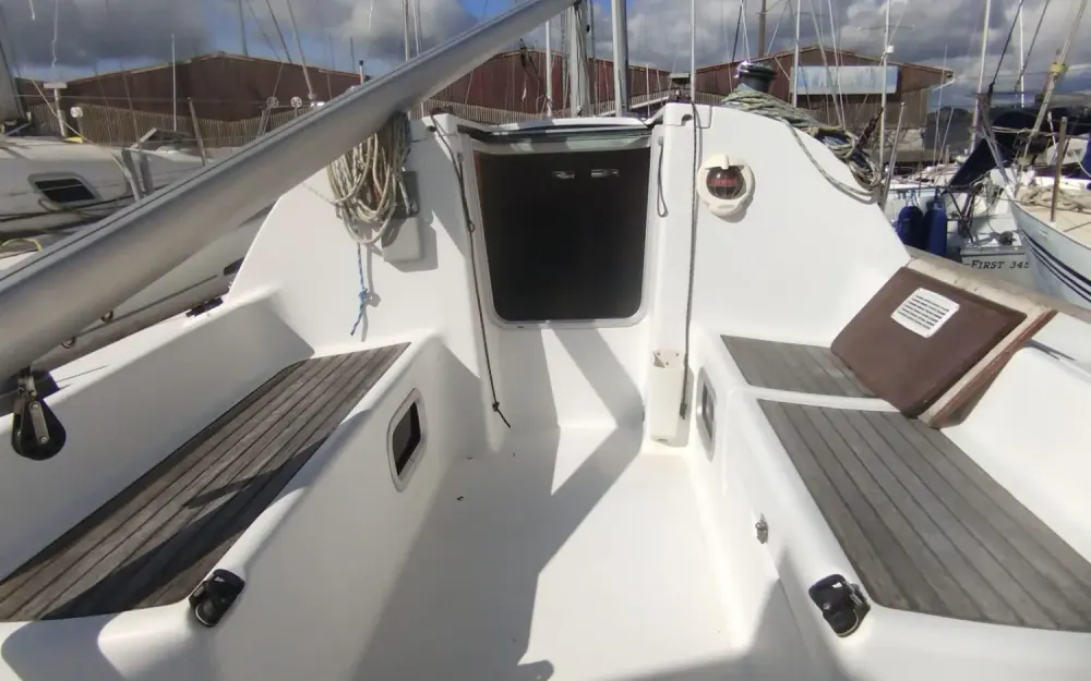 slider 4 Beneteau First 27.7