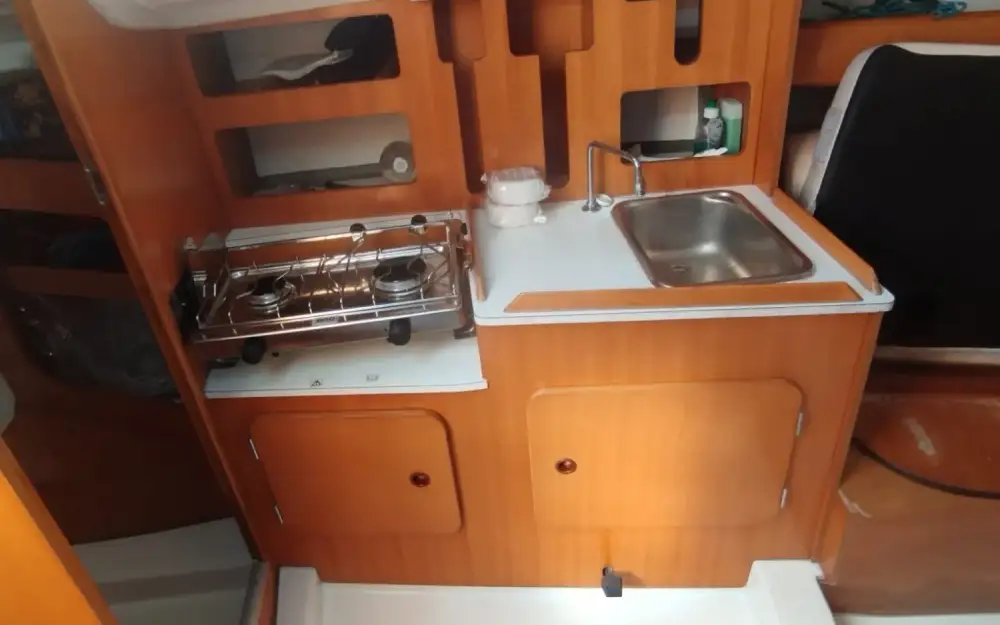 slider 6 Beneteau First 27.7