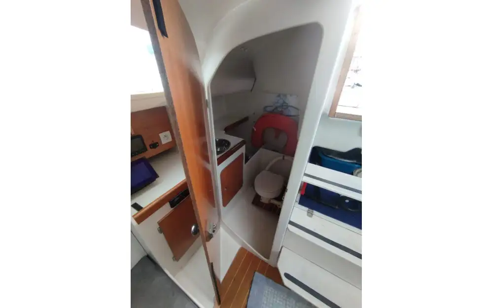 slider 9 IDB Marine Malango 8.70