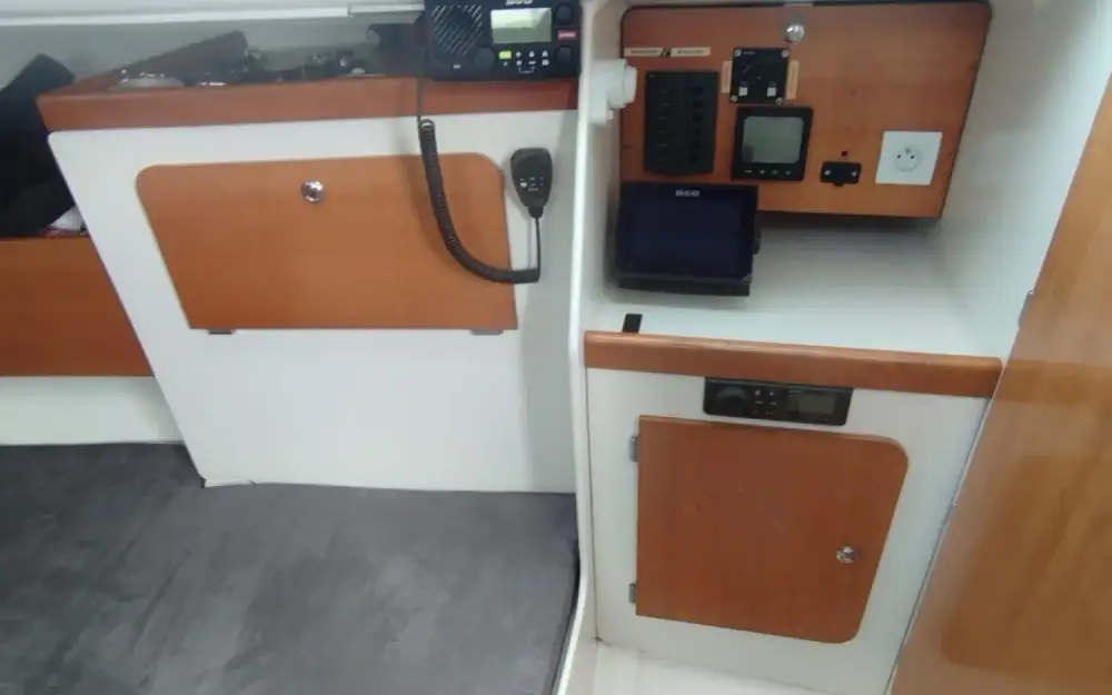 slider 8 IDB Marine Malango 8.70