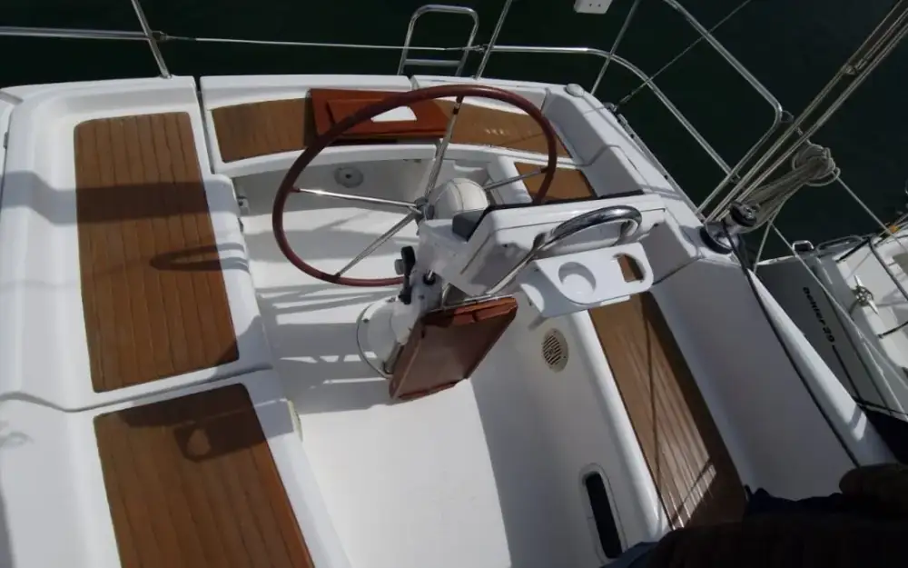 slider 12 Beneteau Oceanis 343 Clipper