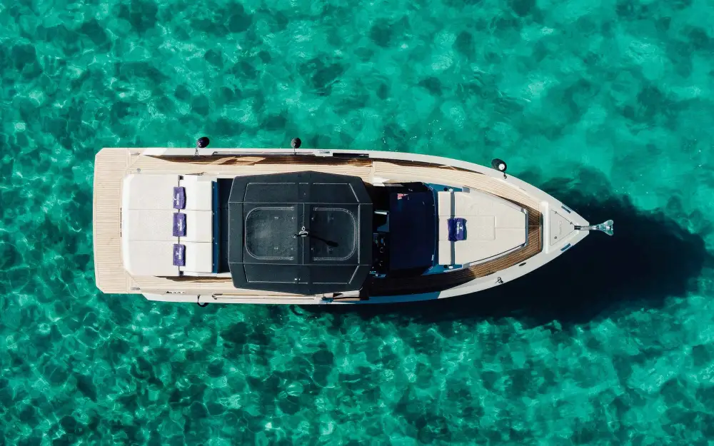 slider 5 De Antonio Yachts D36 Open
