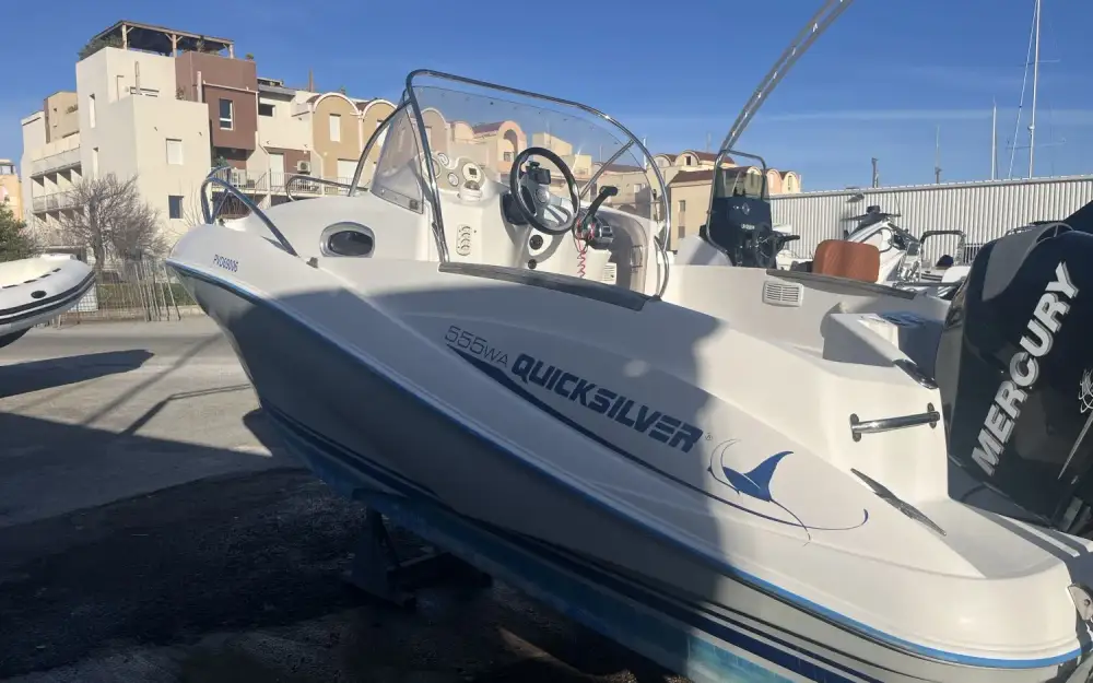 slider 16 Quicksilver Activ 555 WA