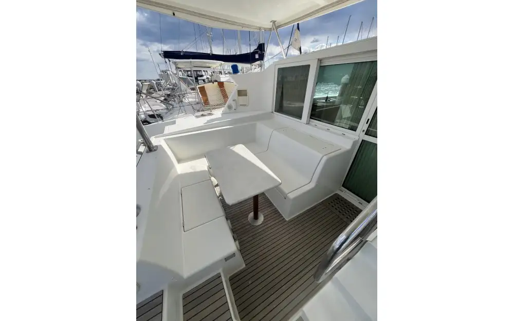 slider 19 Lagoon  420