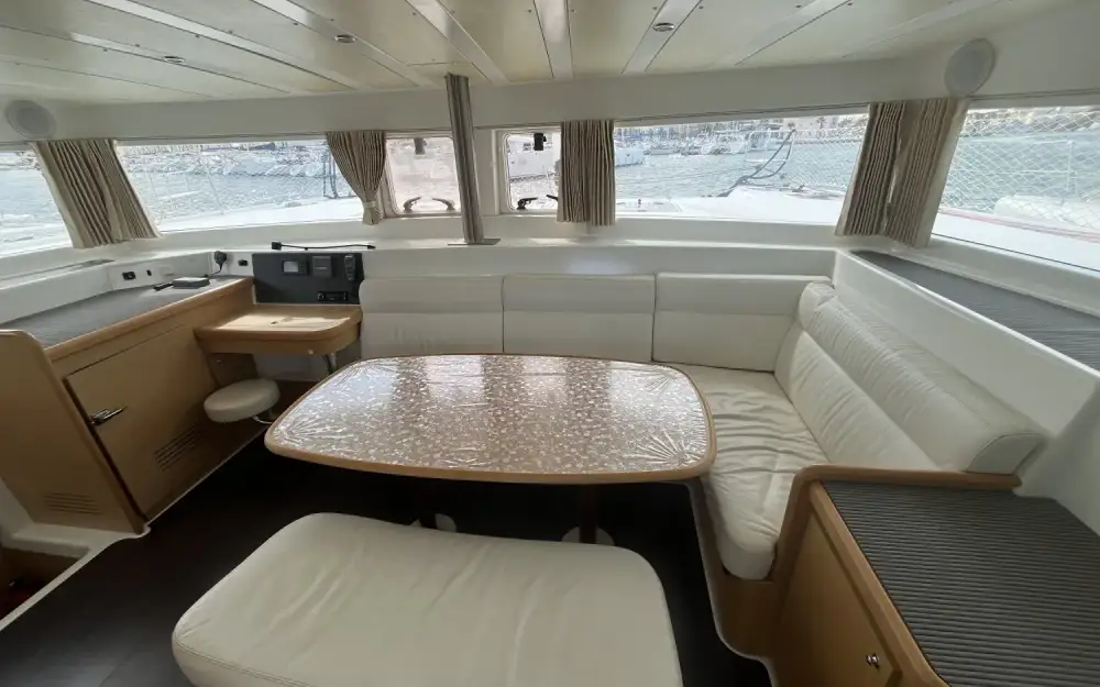 slider 27 Lagoon  420
