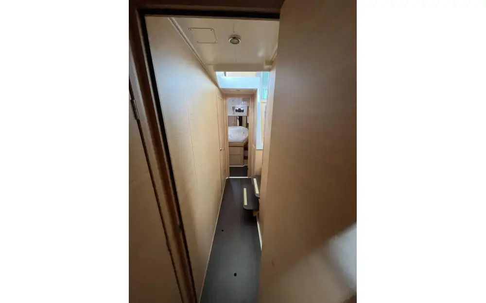 slider 39 Lagoon  420