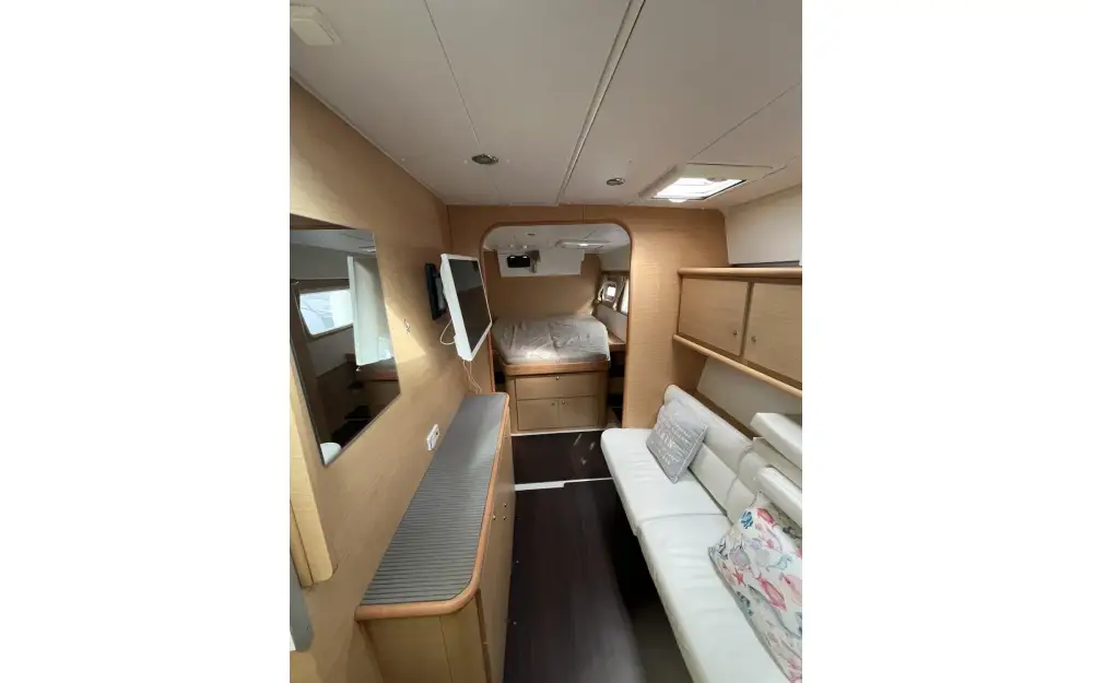 slider 49 Lagoon  420