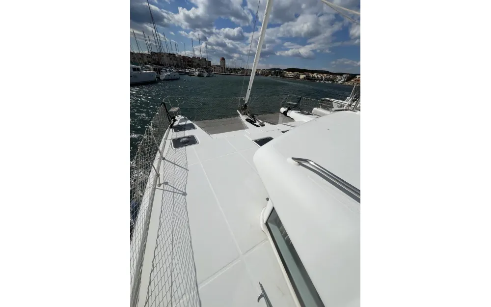 slider 5 Lagoon  420
