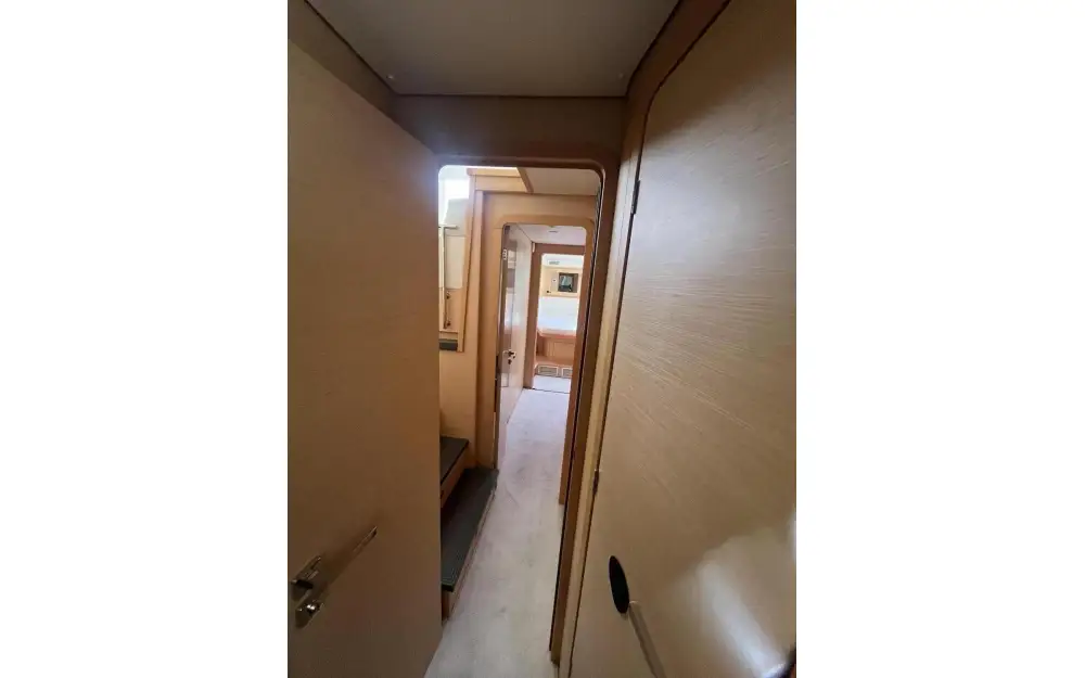 slider 36 Lagoon  450 Sport Top