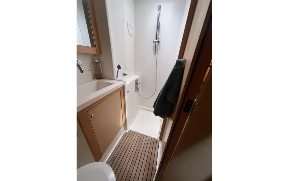 slider 42 Lagoon  450 Sport Top