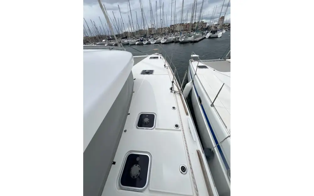 slider 56 Lagoon  450 Sport Top