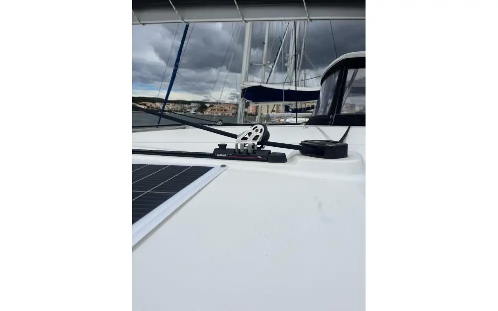 slider 71 Lagoon  450 Sport Top