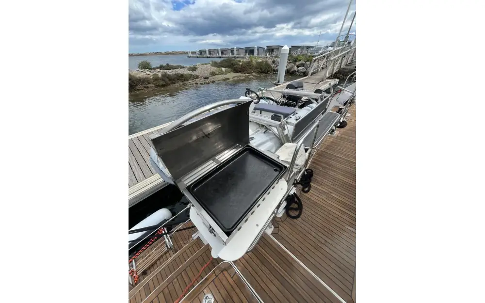 slider 81 Lagoon  450 Sport Top