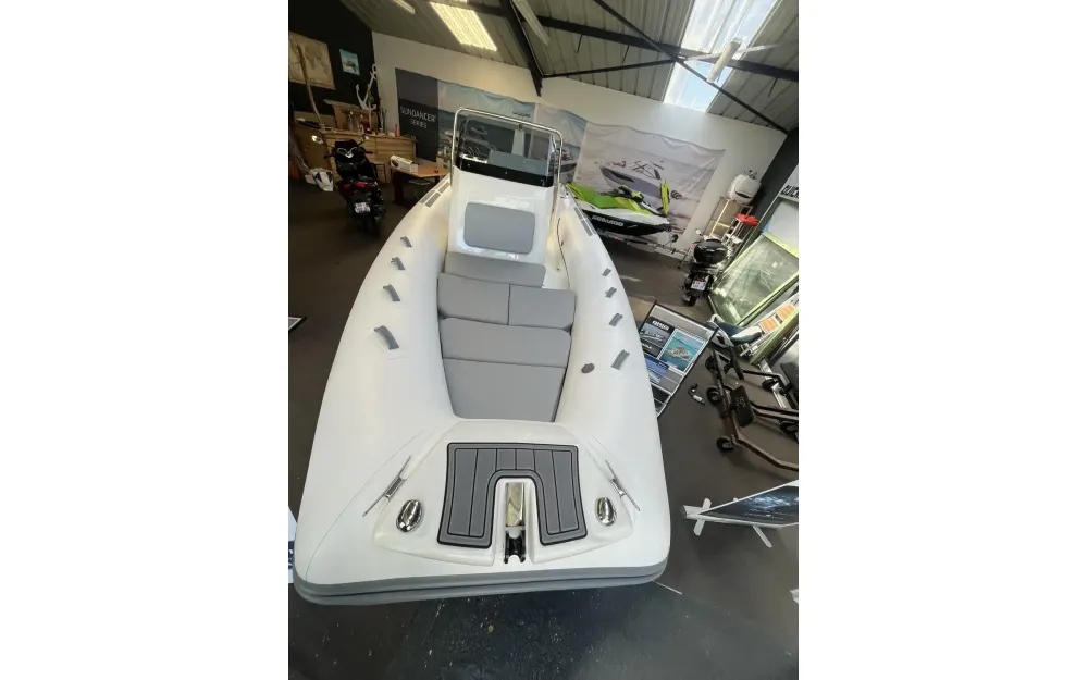 slider 0 Brig Eagle 6.7 - null