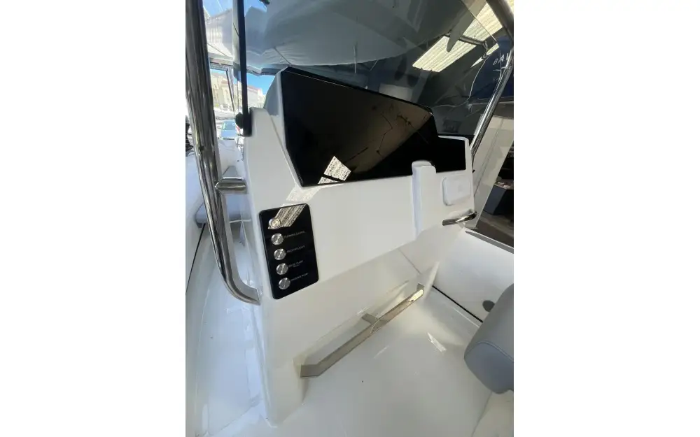 slider 8 Brig Eagle 6.7