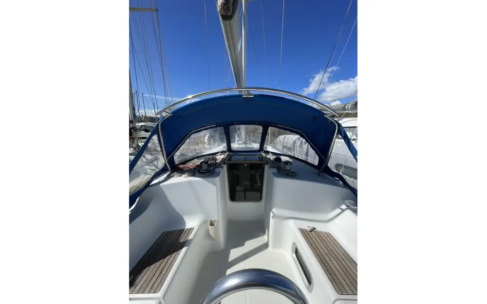 slider 7 Jeanneau Sun Odyssey 37