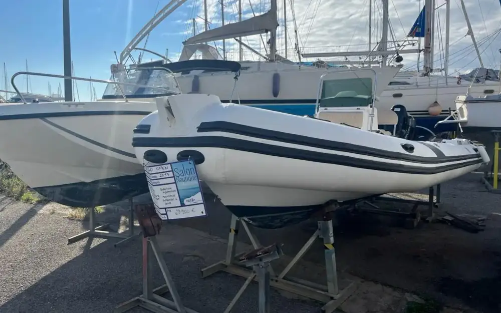 slider 1 Tiger Marine Tiger 650 Open