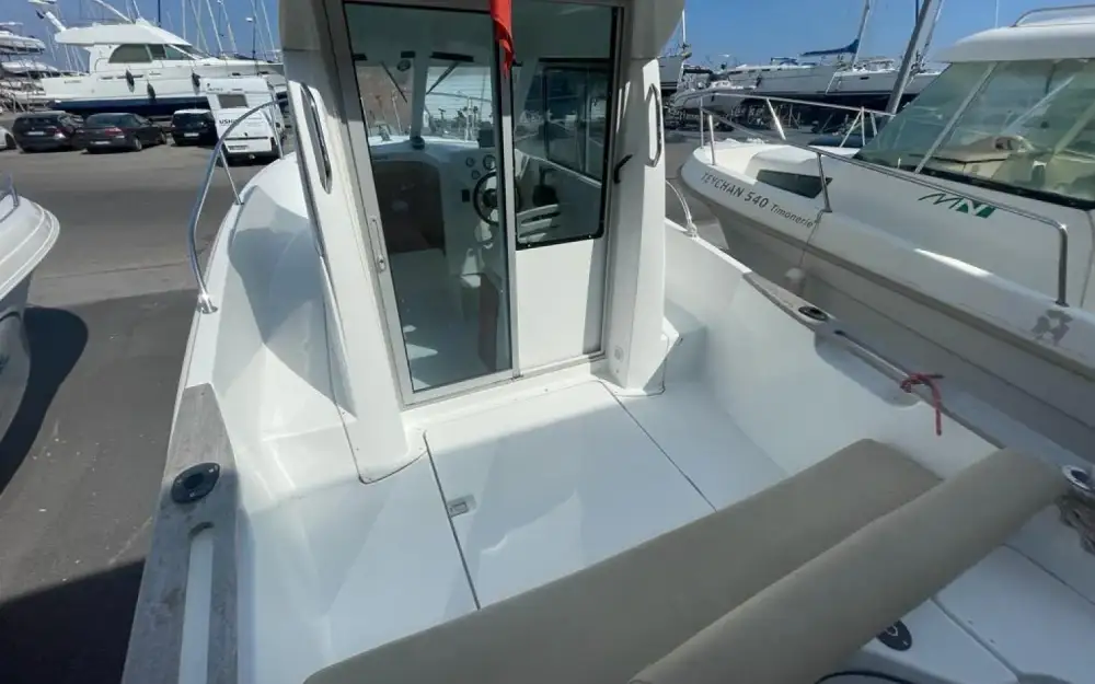 slider 4 Beneteau Antares 620