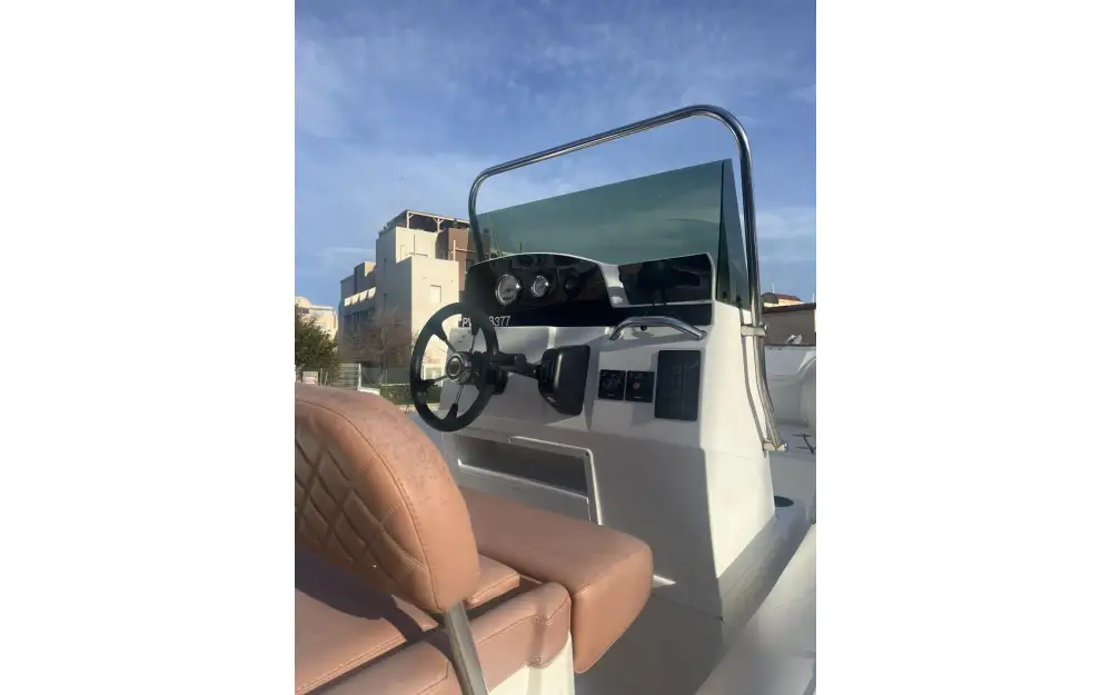 slider 3 Tiger Marine Top Line 600