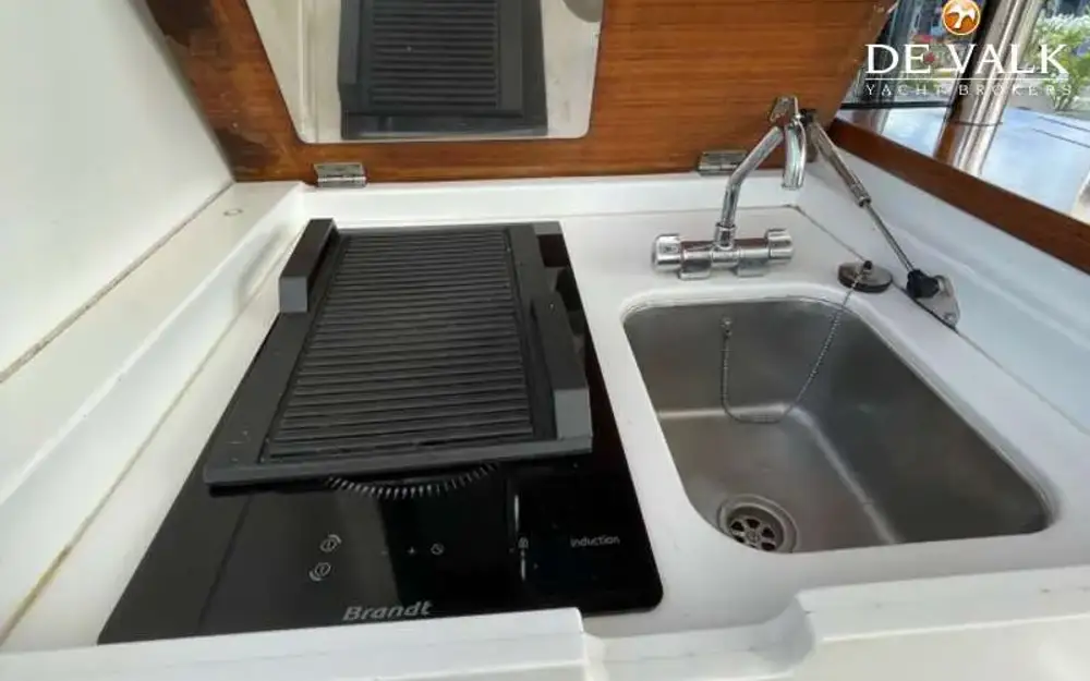 slider 12 Beneteau Monte Carlo 47