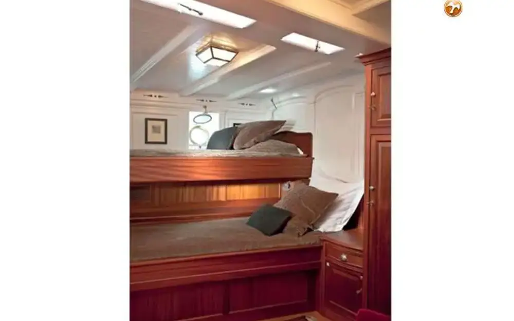 slider 27 Van Der Graaf Classic Schooner