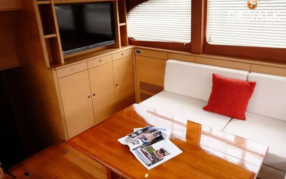 slider 25 Feadship Van Lent