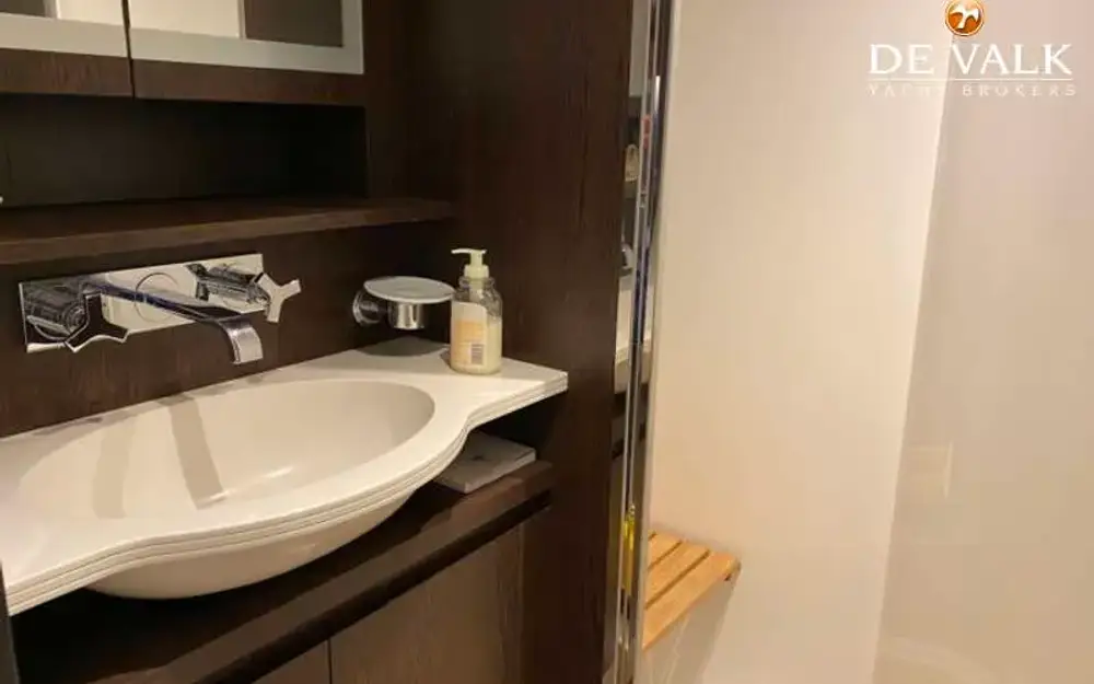 slider 26 Fountaine Pajot Queensland 55