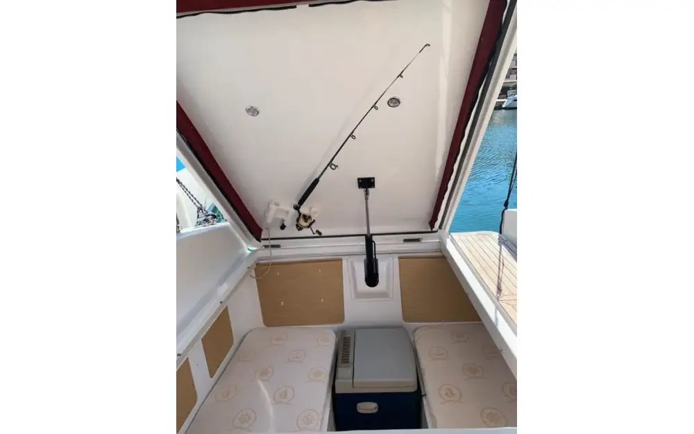 slider 9 MV Marine Vesevus 35