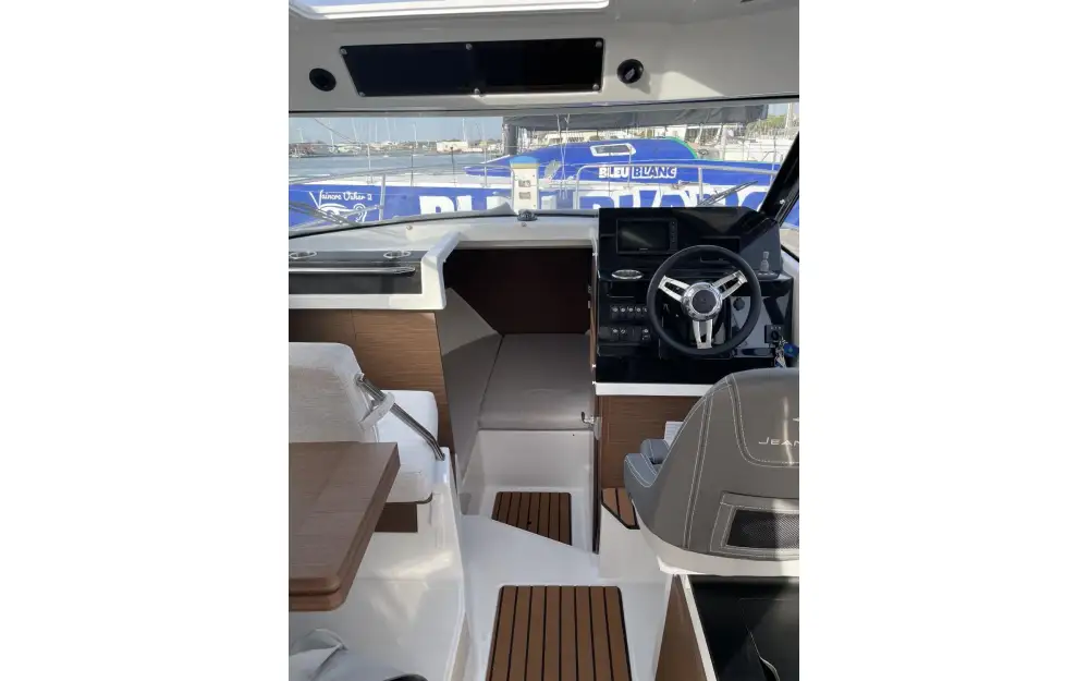 slider 3 Jeanneau Merry Fisher 795 Serie 2