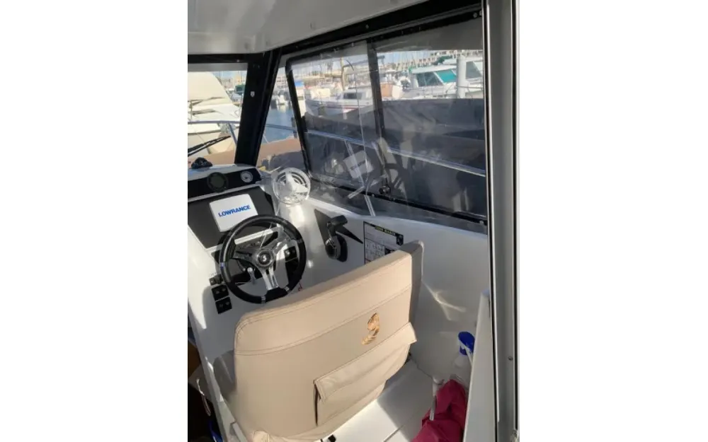 slider 5 Beneteau Antares 580