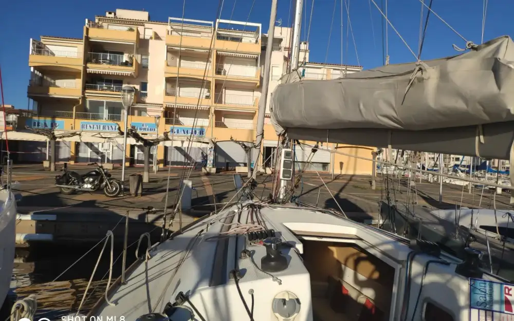 slider 1 Beneteau First 35
