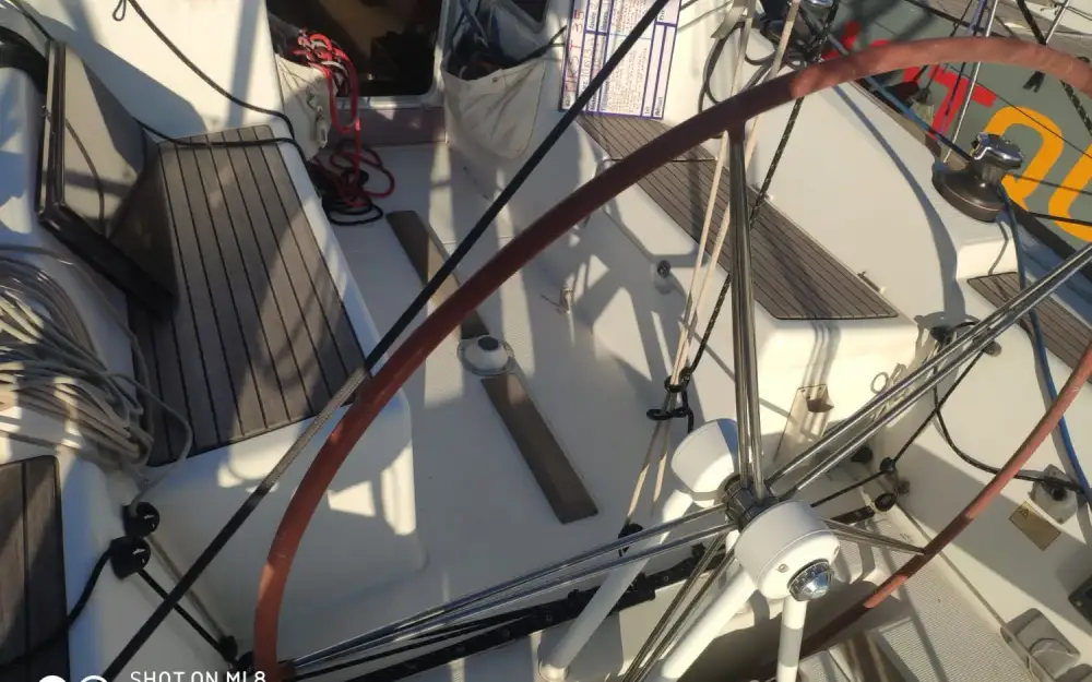 slider 2 Beneteau First 35