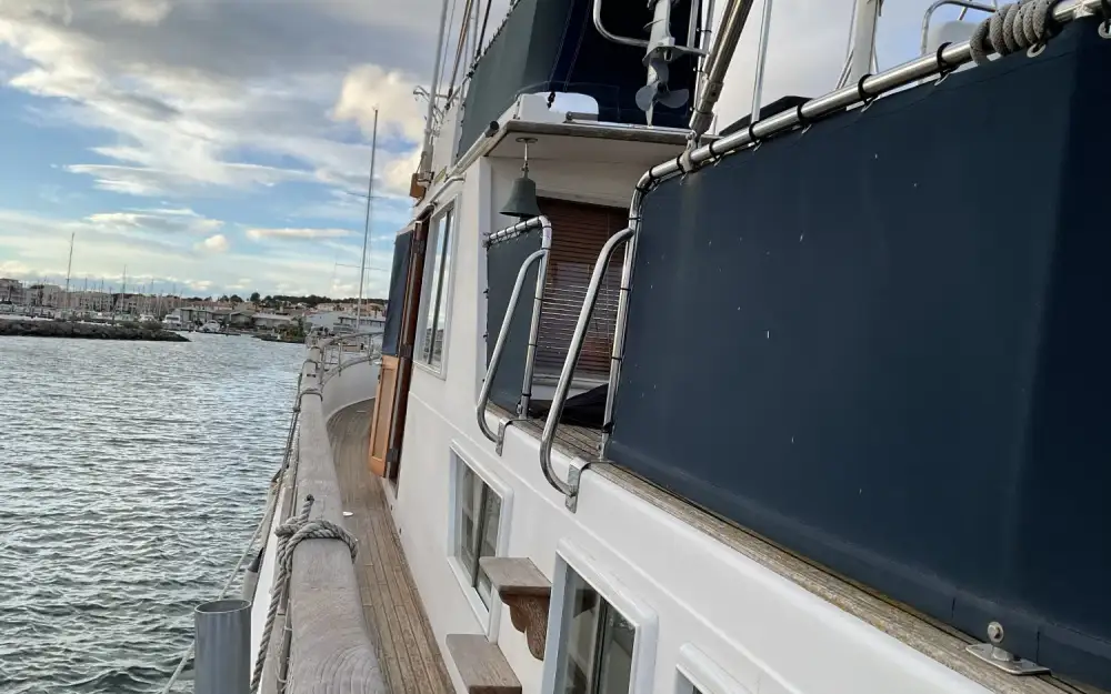 slider 4 Grand Banks  46