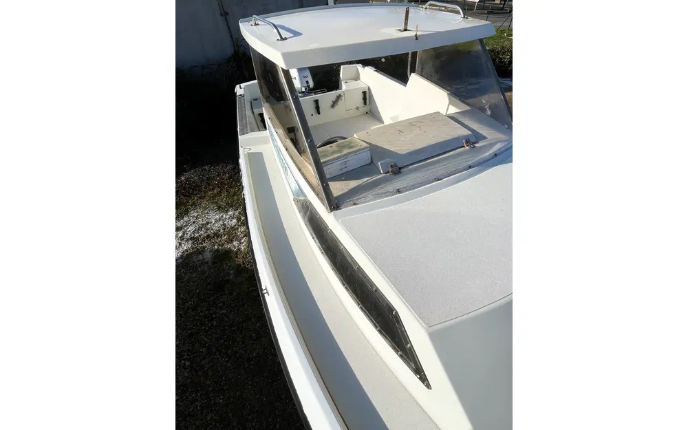 slider 3 Jeanneau Esteou 530