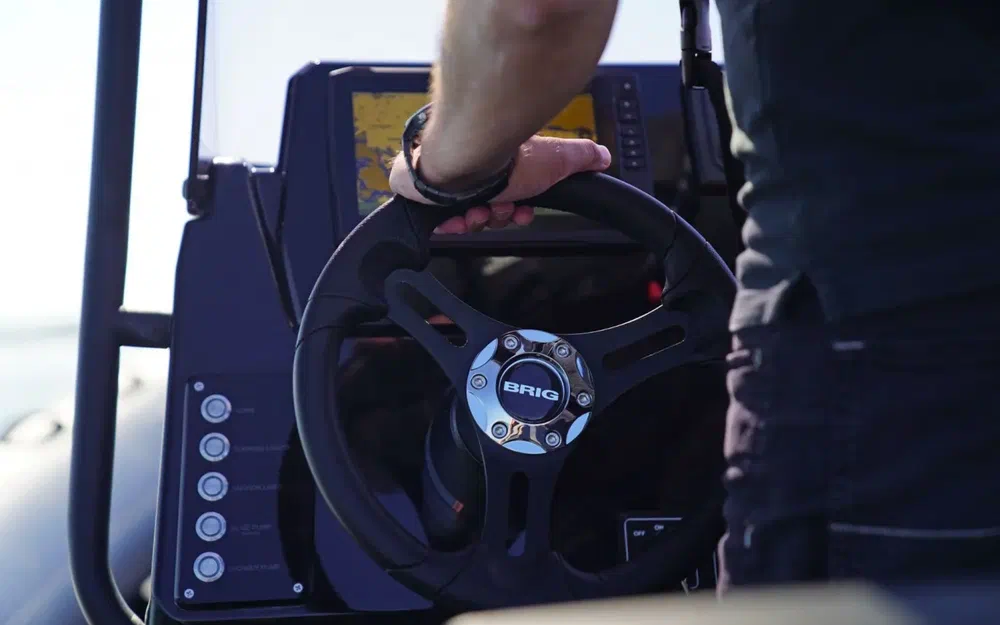 slider 4 Brig Eagle 6.7