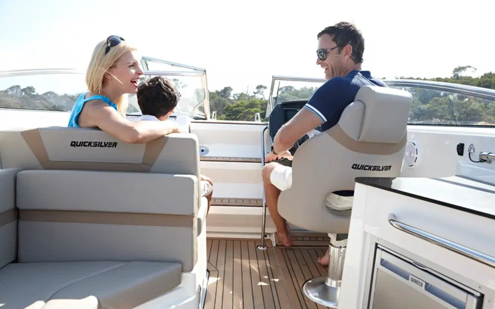 slider 11 Quicksilver Activ 805 Cruiser