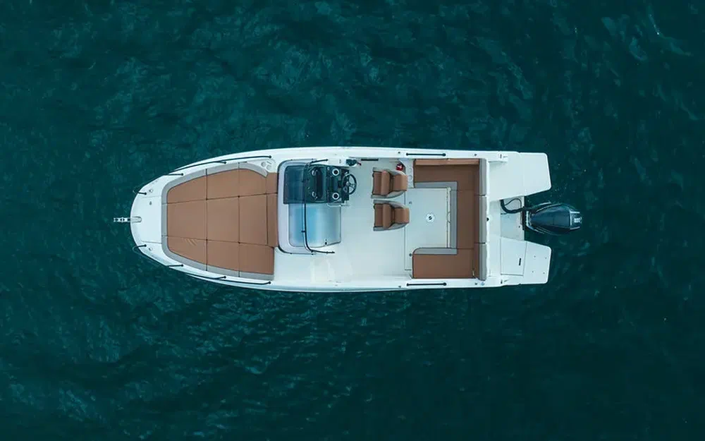 slider 1 Quicksilver Activ 755 Sundeck