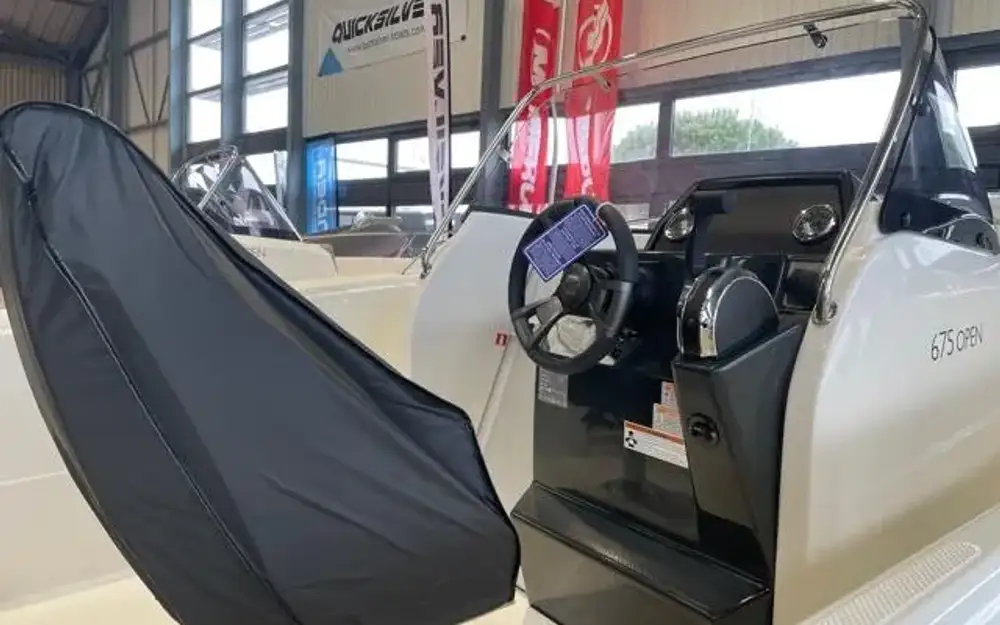 slider 4 Quicksilver Activ 675 Open