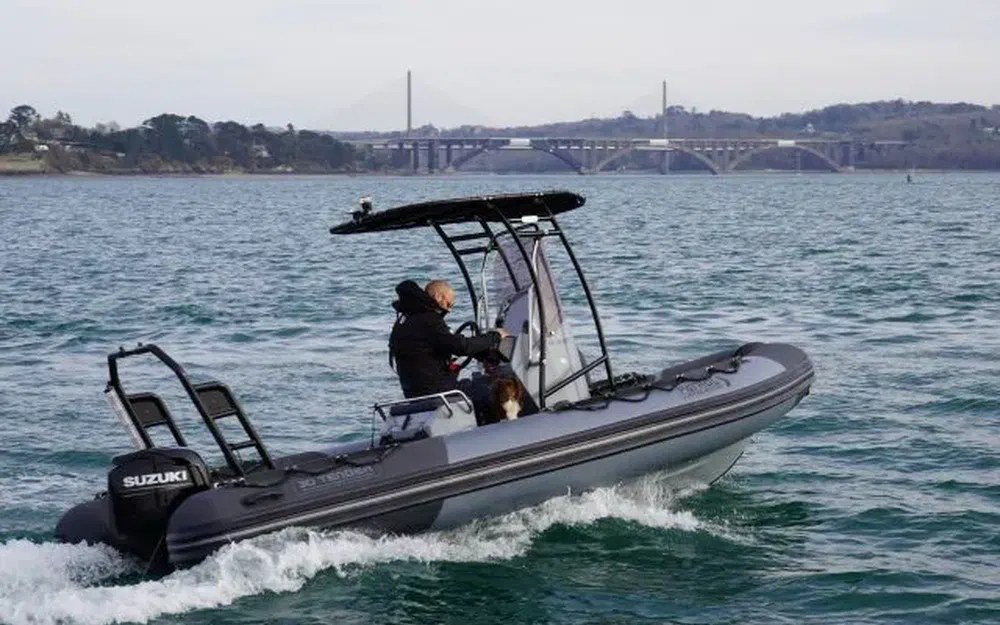 slider 7 3D Tender Patrol 550