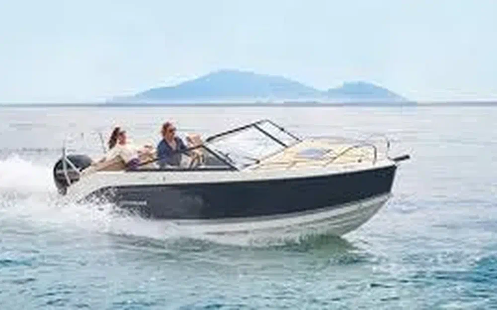slider 8 Quicksilver Activ 605 Cruiser