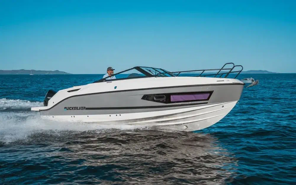 slider 5 Quicksilver Activ 755 Cruiser