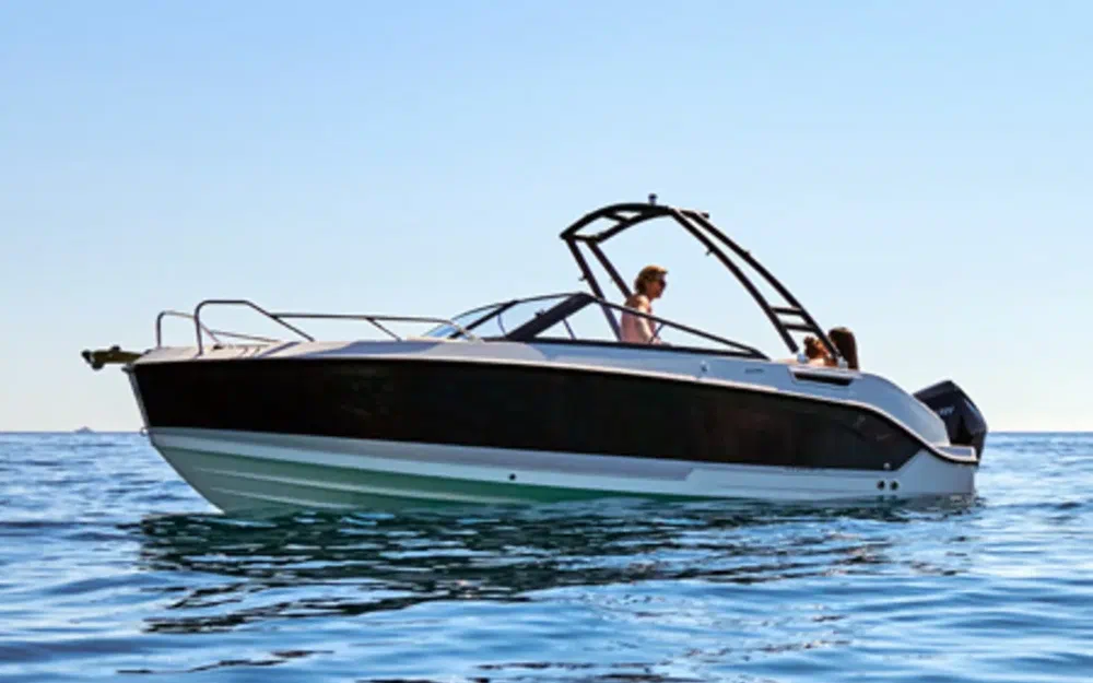 slider 7 Quicksilver 675 Bowrider