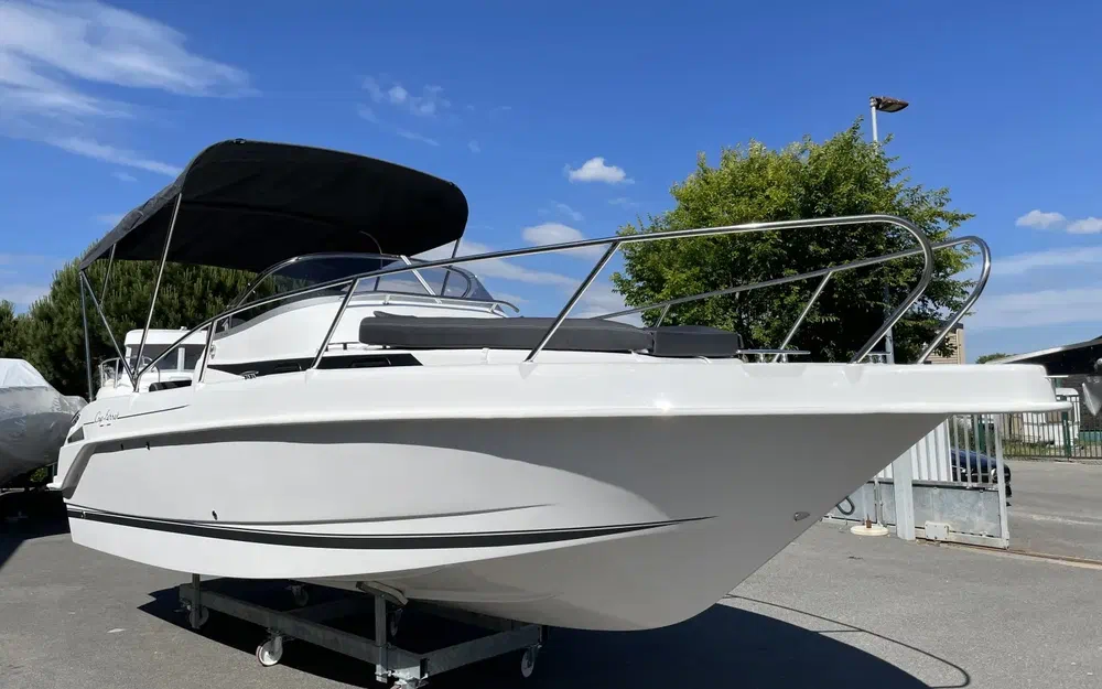 slider 2 B2 Marine Cap Ferret 752