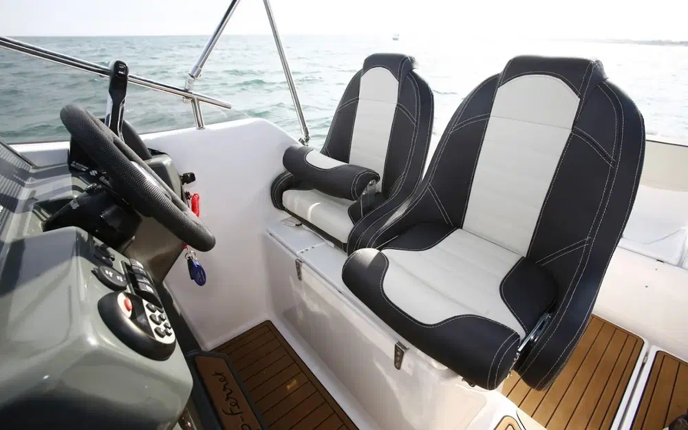 slider 6 B2 Marine Cap Ferret 752