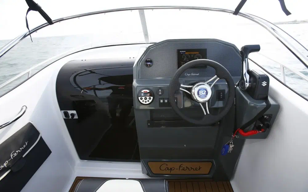 slider 8 B2 Marine Cap Ferret 752