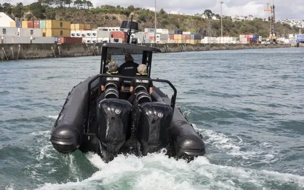 slider 9 3D Tender Patrol 860