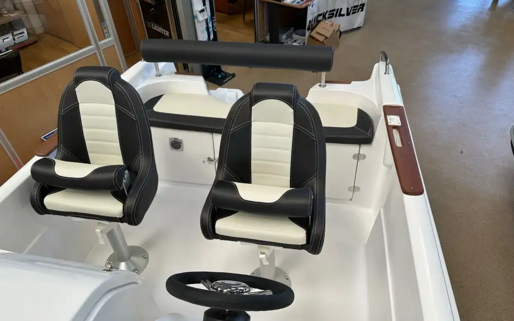 slider 5 B2 Marine Cap Ferret 522 Open